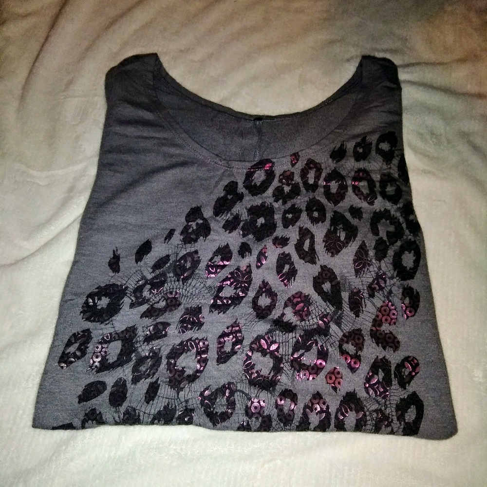 Pink Leopard Top - Picture 5 of 5